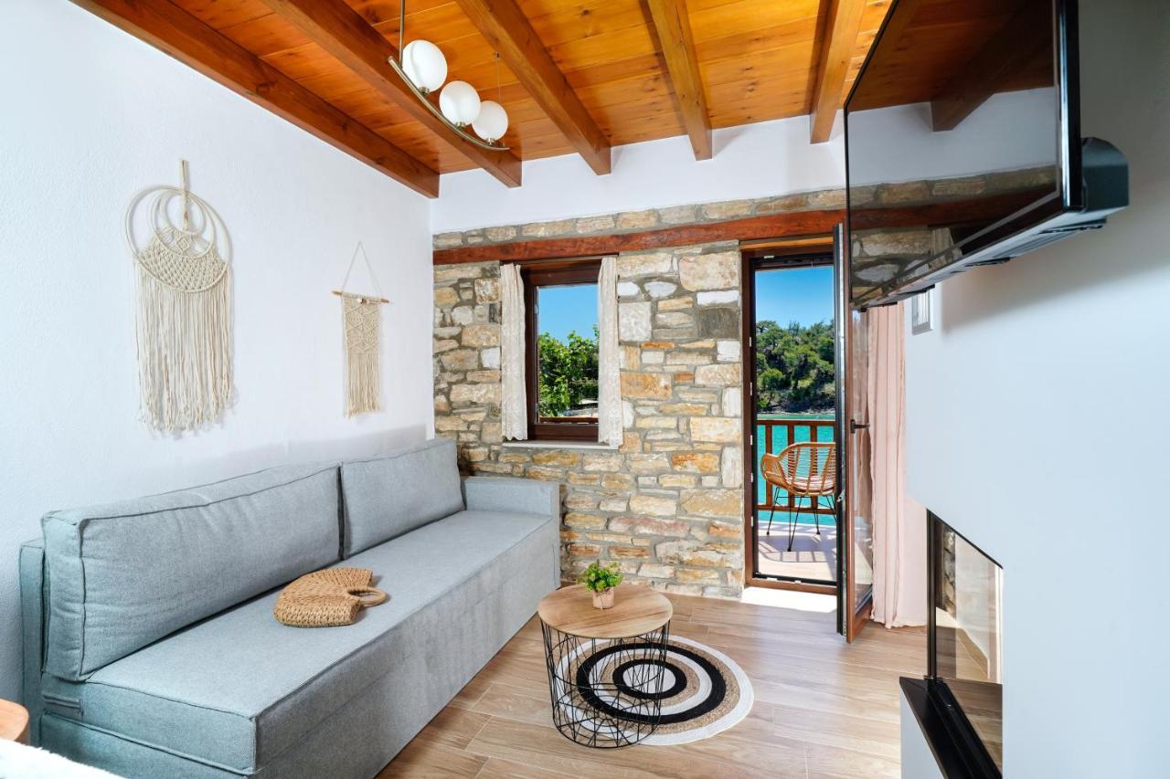 Villa Evilion Alikí 외부 사진