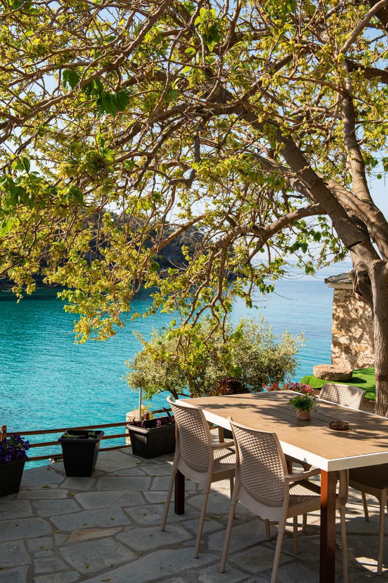 Villa Evilion Alikí 외부 사진